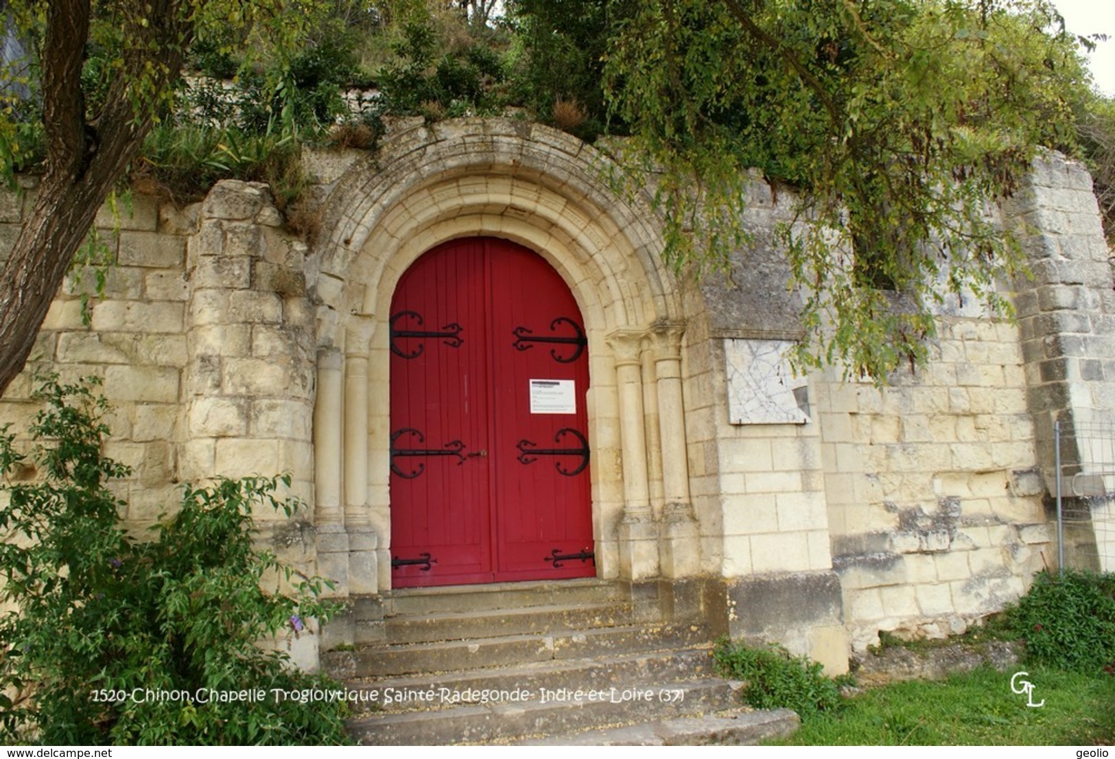 Chinon (37)- Chapelle Sainte-Radegonde (Edition à Tirage Limité) - Chinon