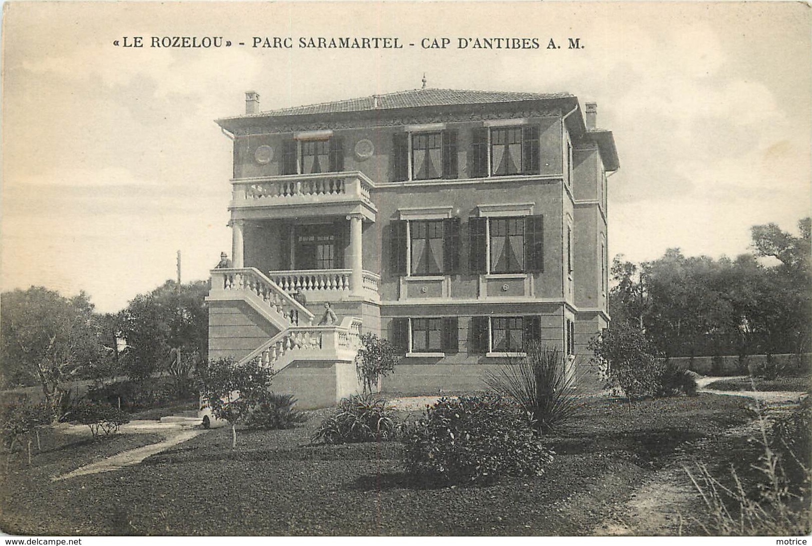 CAP D'ANTIBES - "le Rozelou", Parc Saramartel. - Cap D'Antibes - La Garoupe