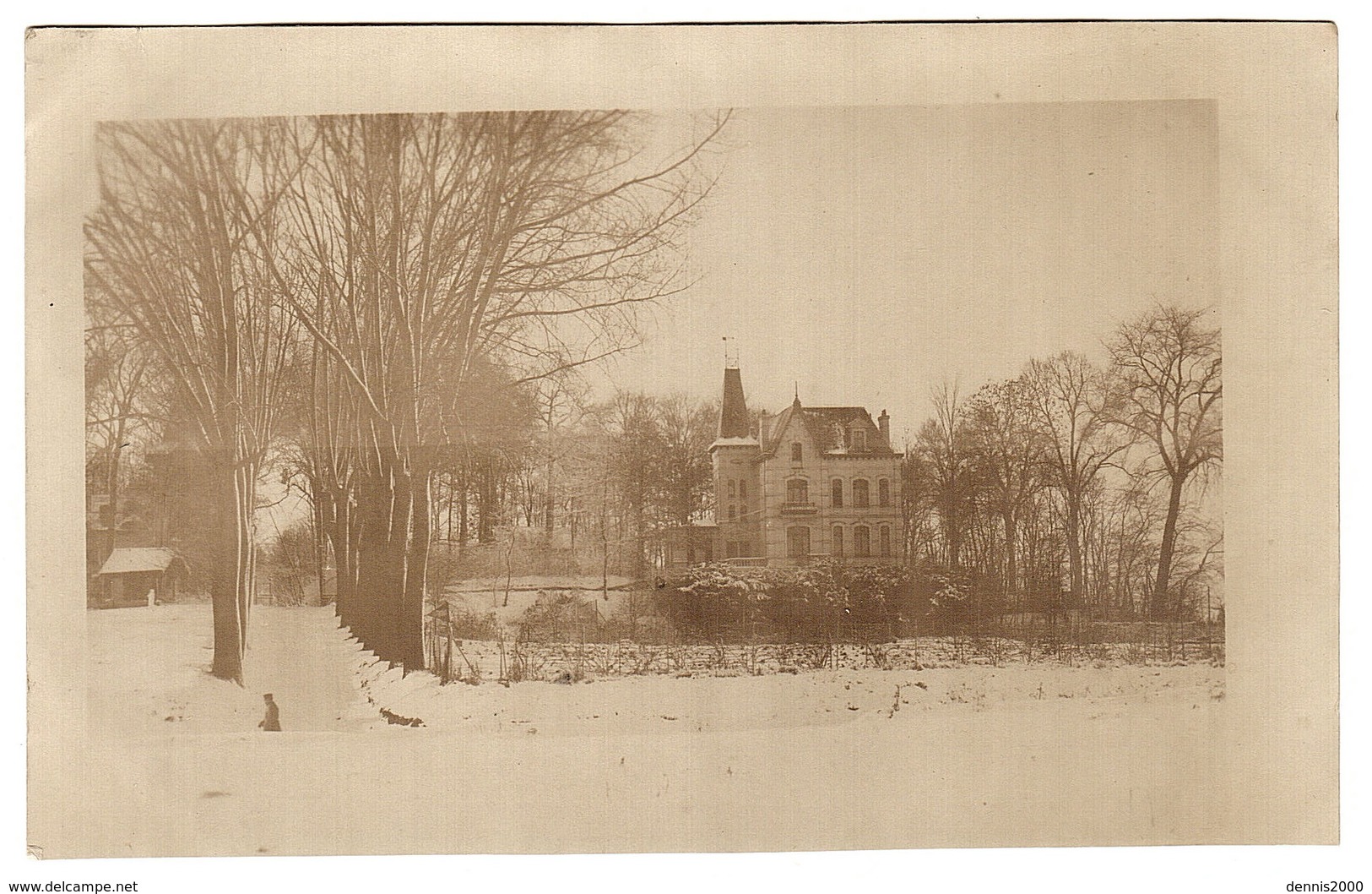 GOEULZIN (59) - CARTE PHOTO - Vue D'une Villa En Hiver (période Supposée 1914 - 1918) - Altri & Non Classificati