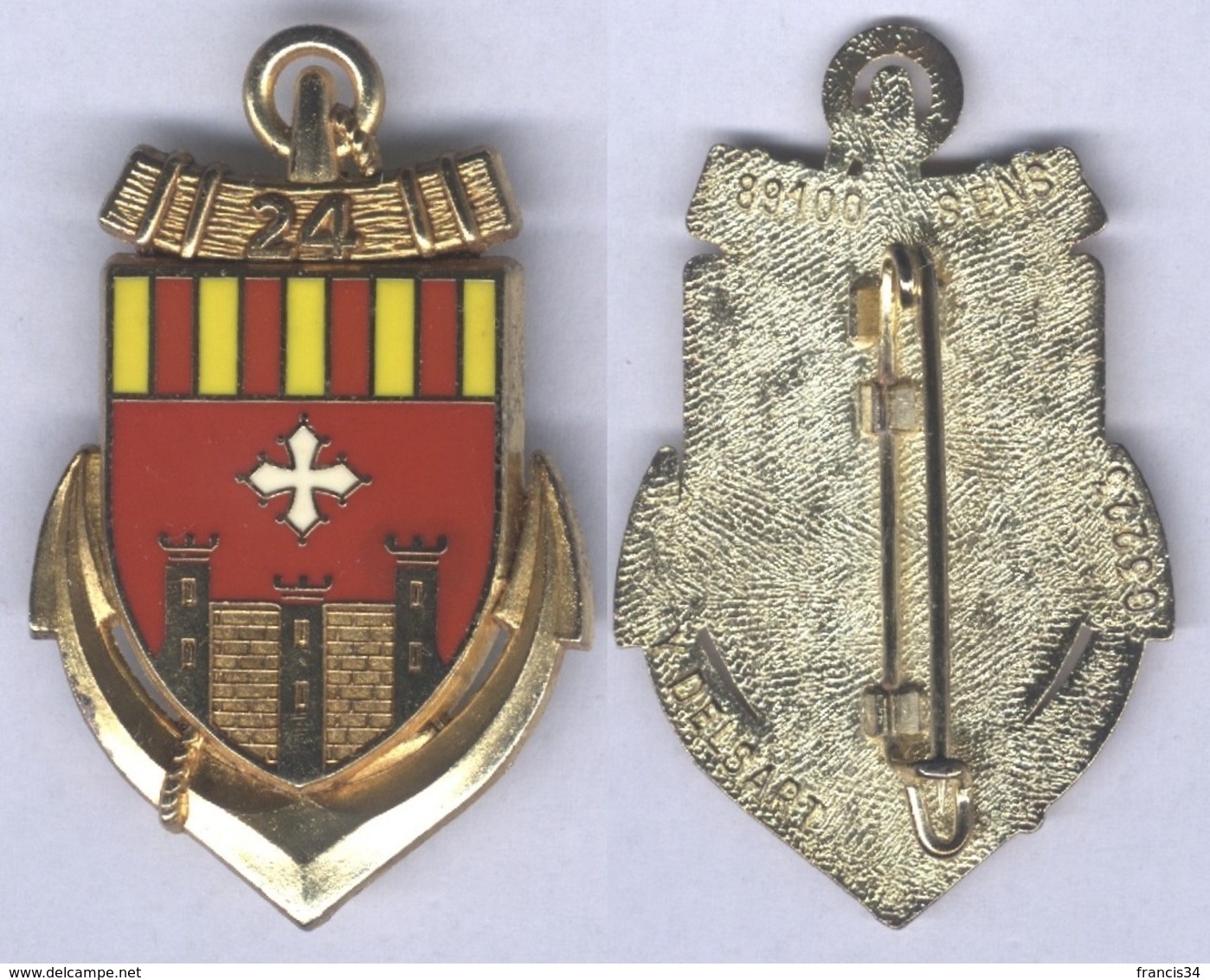 Insigne Du 38e Groupement De Camp Du 24e Régiment D'Infanterie De Marine - Armée De Terre