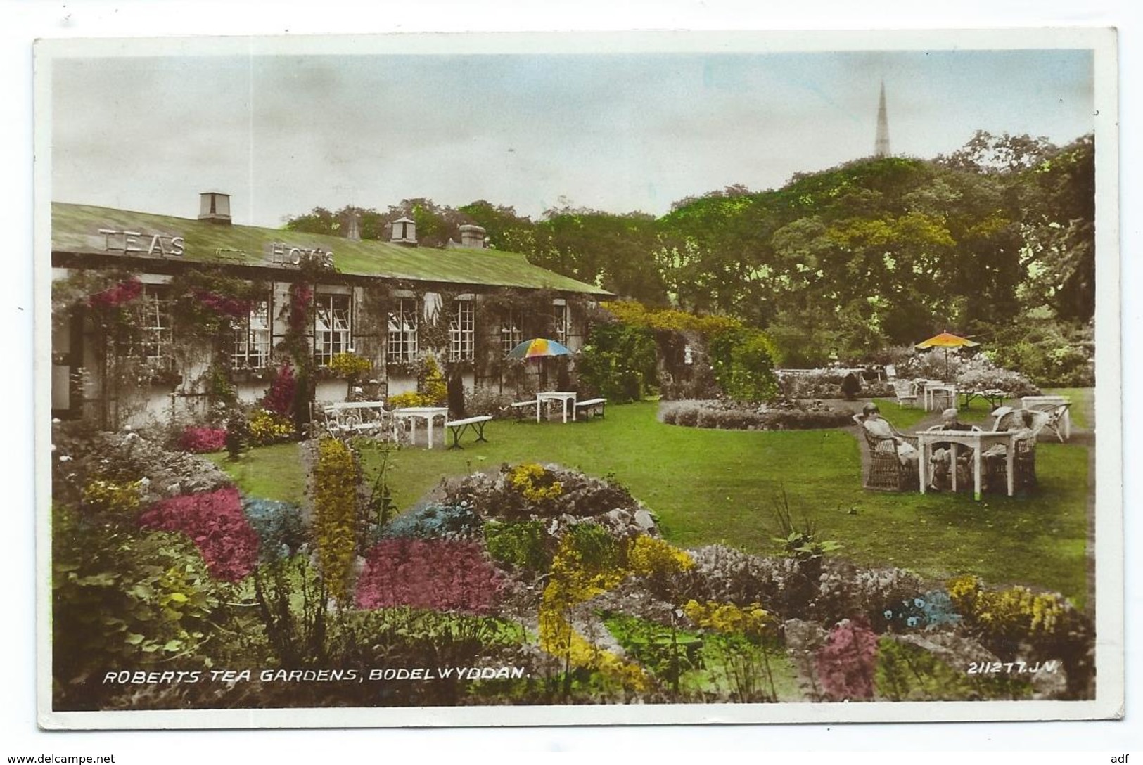 CPSM COLORISEE BODELWYDDAN, PETITE ANIMATION, ROBERTS TEA GARDENS, Format 9 Cm Sur 14 Cm Environ, PAYS DE GALLES - Denbighshire