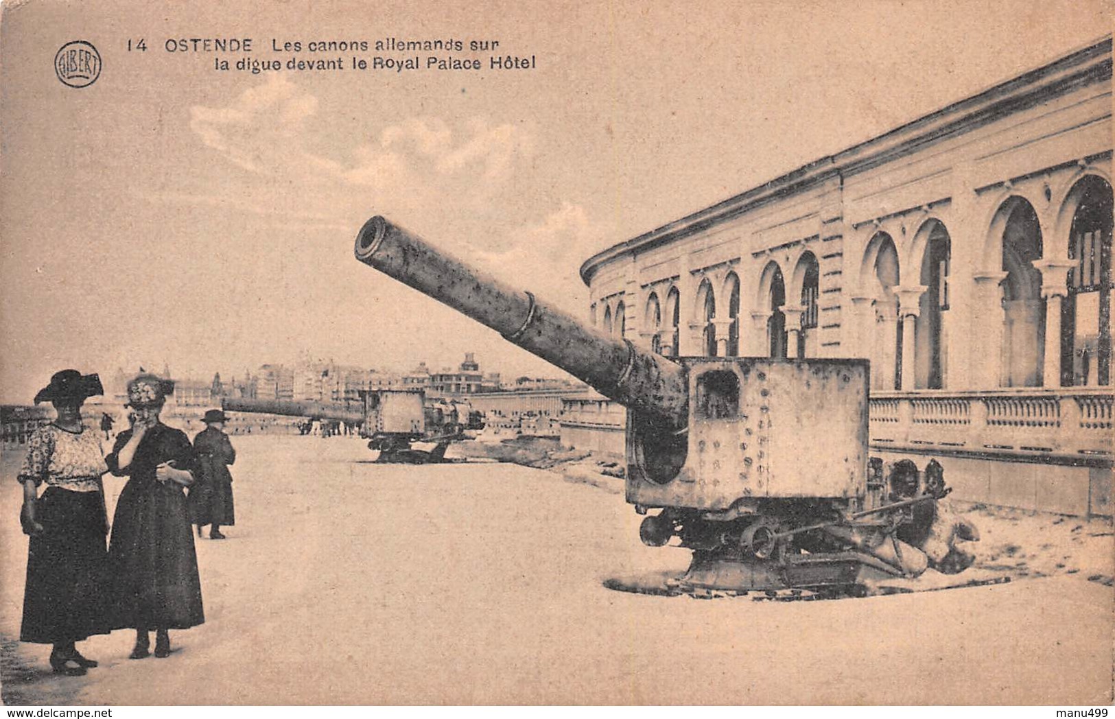 Ostende - Les Canons Allemands Sur La Digue Devant Le Royal Palace Hôtel - Oostende