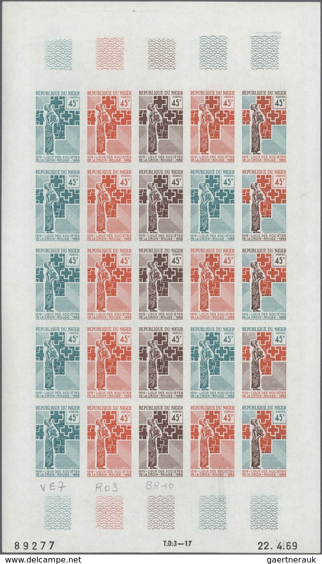 Thematik: Rotes Kreuz / Red Cross: 1969, Niger. Complete Set "50th Anniversary Of The League Of Red - Croce Rossa