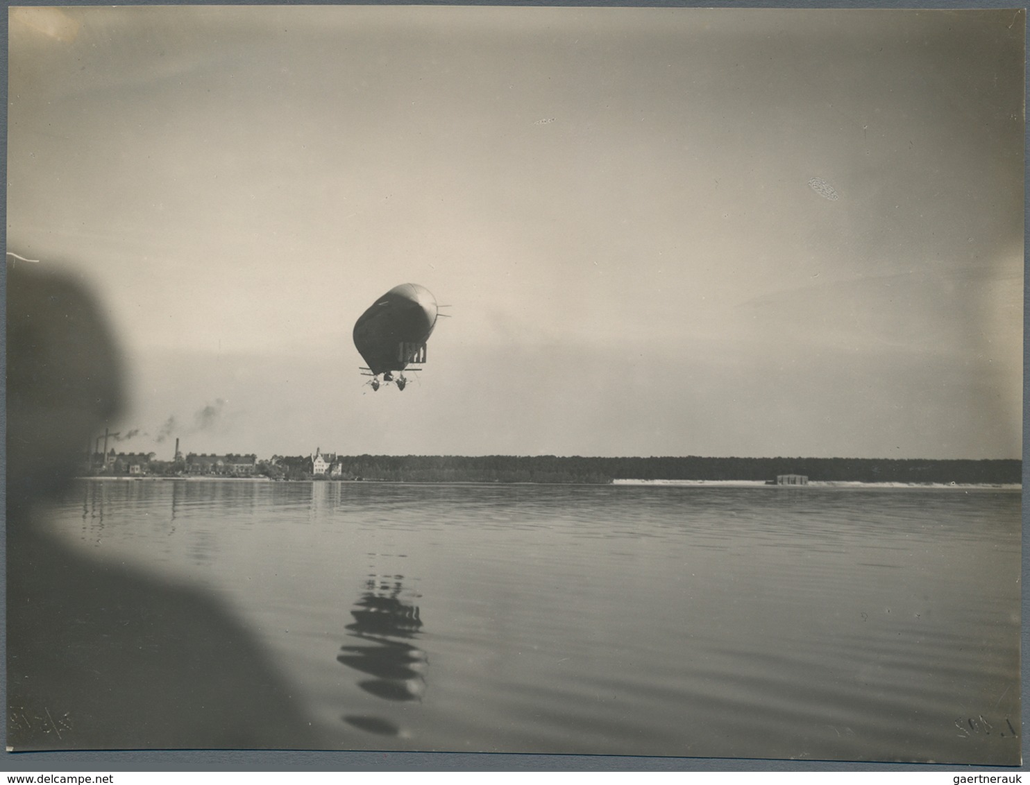 Thematik: Zeppelin / Zeppelin: 1912 (ca). Original And Very Scarce Private, Period Photograph Of Ear - Zeppelines