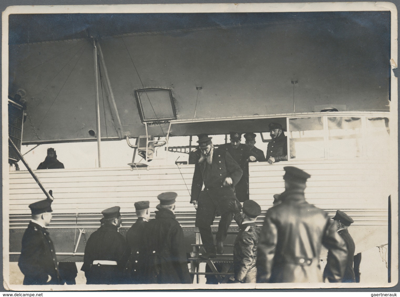 Thematik: Zeppelin / Zeppelin: Original, Private, WWI-era Photograph Of Admiral Tirpitz Descending F - Zeppelines