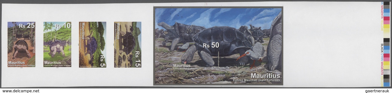 Mauritius: 2009, Extinct Tortoises, Set And Souvenir Sheet, IMPERFORATE Proof Se-tenant Strip Of Fou - Mauritius (...-1967)
