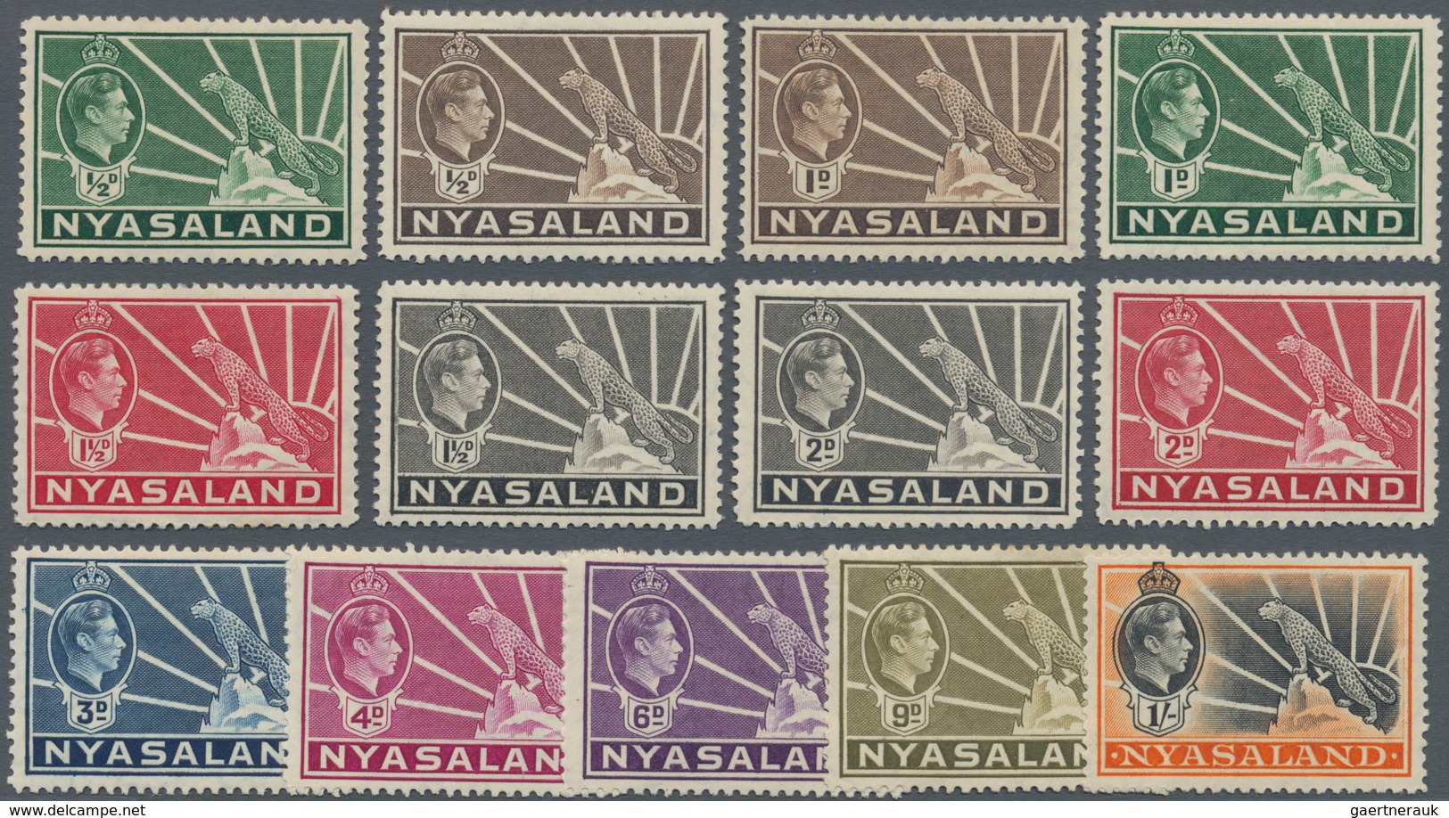 Nyassaland: 1938/1942, KGVI Definitives Complete Set Of 18, Mint Lightly Hinged, SG. £ 200 - Nyassa