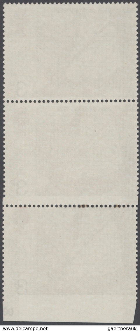 Großbritannien: 1972, 3 P. Tutankhamun, Vertical Strip Of 3 With Lower Margin, Showing Variety "bott - Other & Unclassified