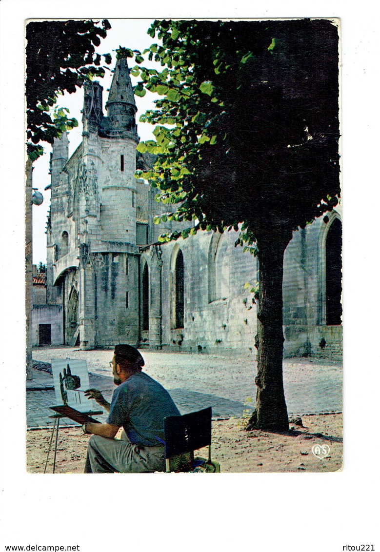 Cpm - 17 -  Ile De Ré - église Saint-Martin - 1970 - Artiste Peintre Chevalet - - Ile De Ré