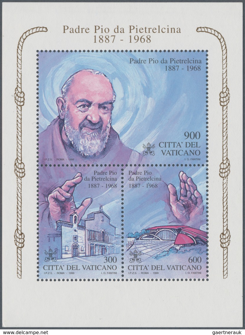 Vatikan: 1998, Padre Pio, Souvenir Sheet, With Printing Variety Cowl Of The Saint In Violet Instead - Other & Unclassified