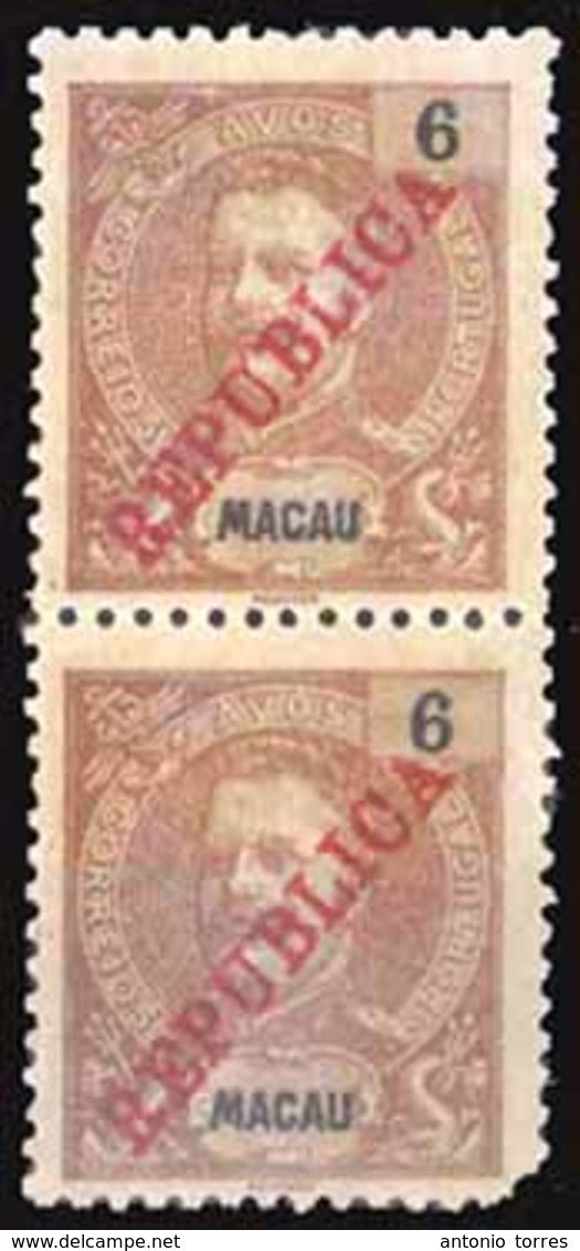 MACAU. 1913. D. Carlos I Ovpted. Local "REPUBLICA". 6a Red Chestnut VERTICAL PAIR Fine Mint (lower Stamp Perf On Corner  - Sonstige & Ohne Zuordnung