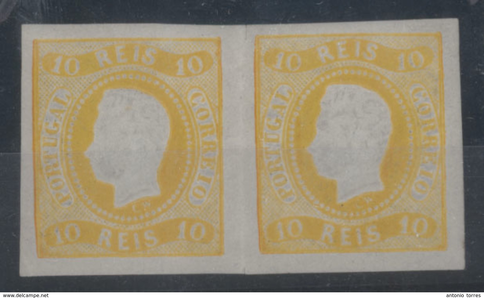 PORTUGAL. 20**. 10rs Yellow. Horiz. Mint Pair, Full Orig. Gum Large Margins All Around. Fine And Fresh. Af. 151,500 Esc. - Altri & Non Classificati