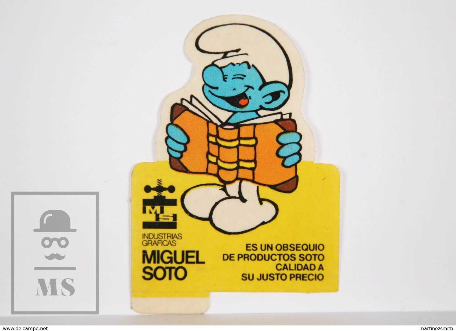 Sticker - The Smurfs / Les Schtroumpfs / Los Pitufos - Smurf Reading - 7 X 10 Cm - Autocollants