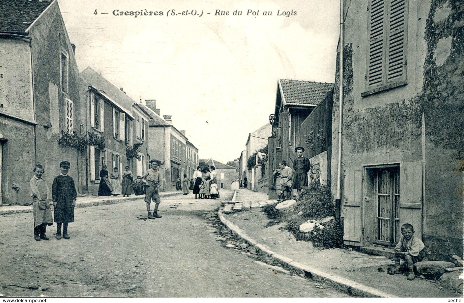 N°73166 -cpa Crespières -rue Du Pot Au Logis- - Autres & Non Classés