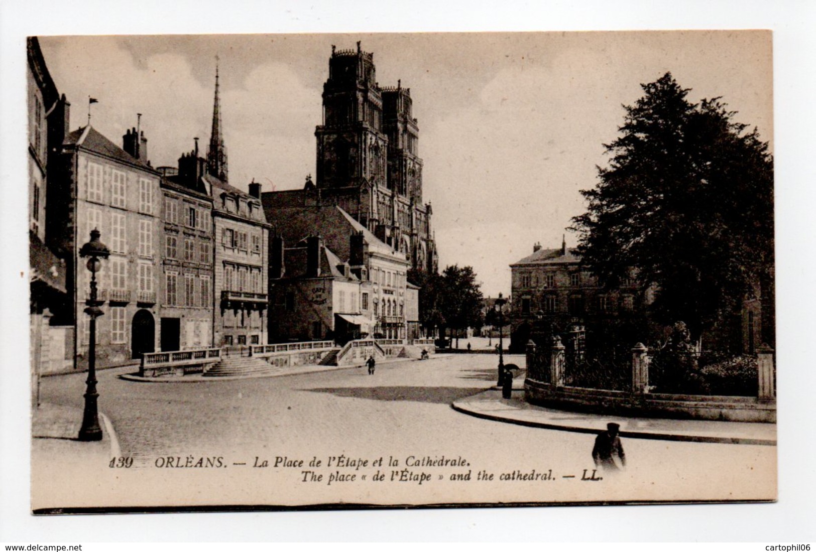 - CPA ORLÉANS (45) - La Place De L'Étape Et La Cathédrale - Editions Lévy 139 - - Orleans