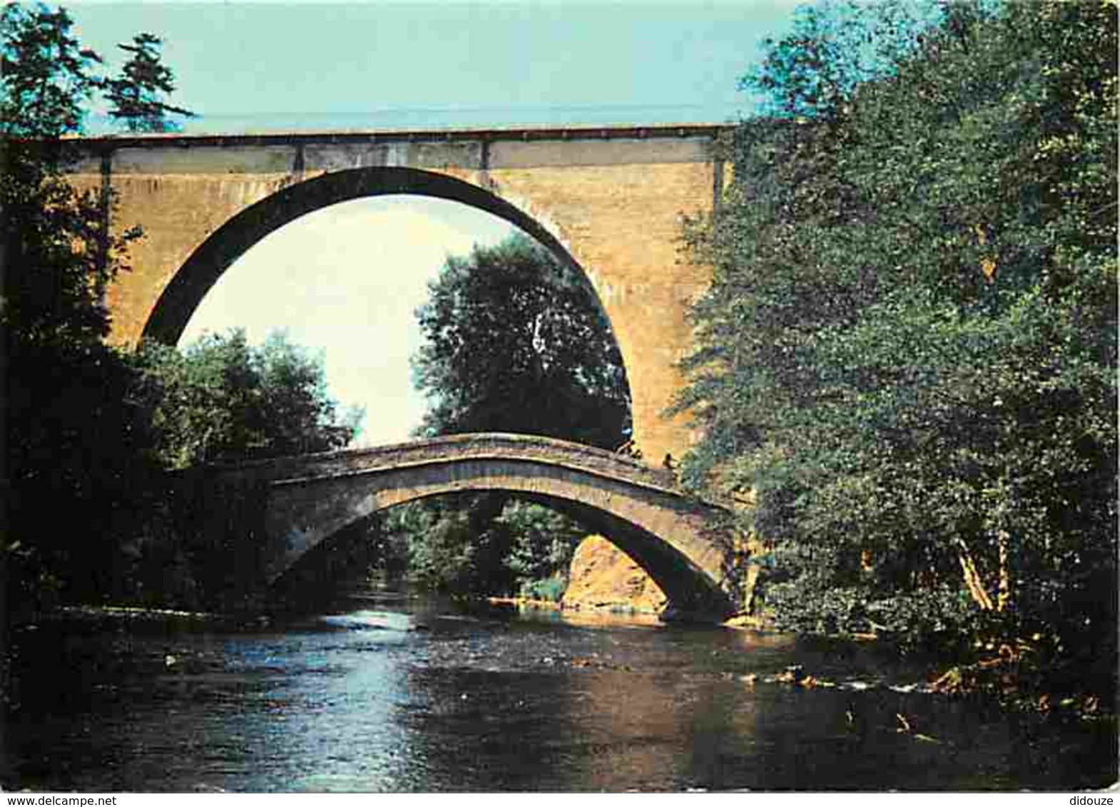 89 - Yonne - Vallée De La Cure - Le Pont De Pierre Perthuis - Voir Scans Recto-Verso - Autres & Non Classés