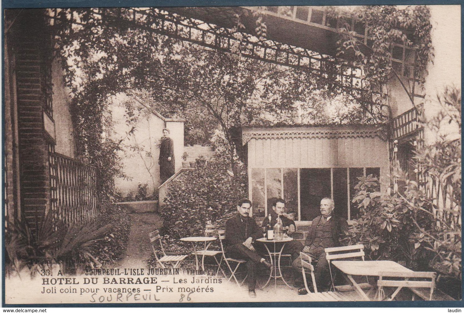 Sourpeuil , L'isle Jourdain , Hotel Du Barrage , Les Jardins , Animée - Autres & Non Classés