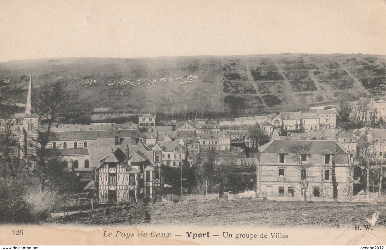 76 Yport. Un Groupe De Villas - Yport