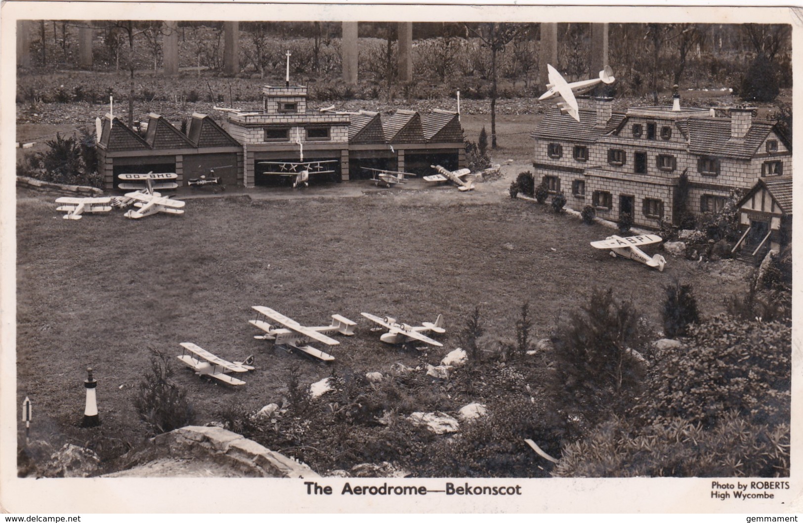 BEKONSCOT MODEL VILLAGE - THE AERODROME - Buckinghamshire