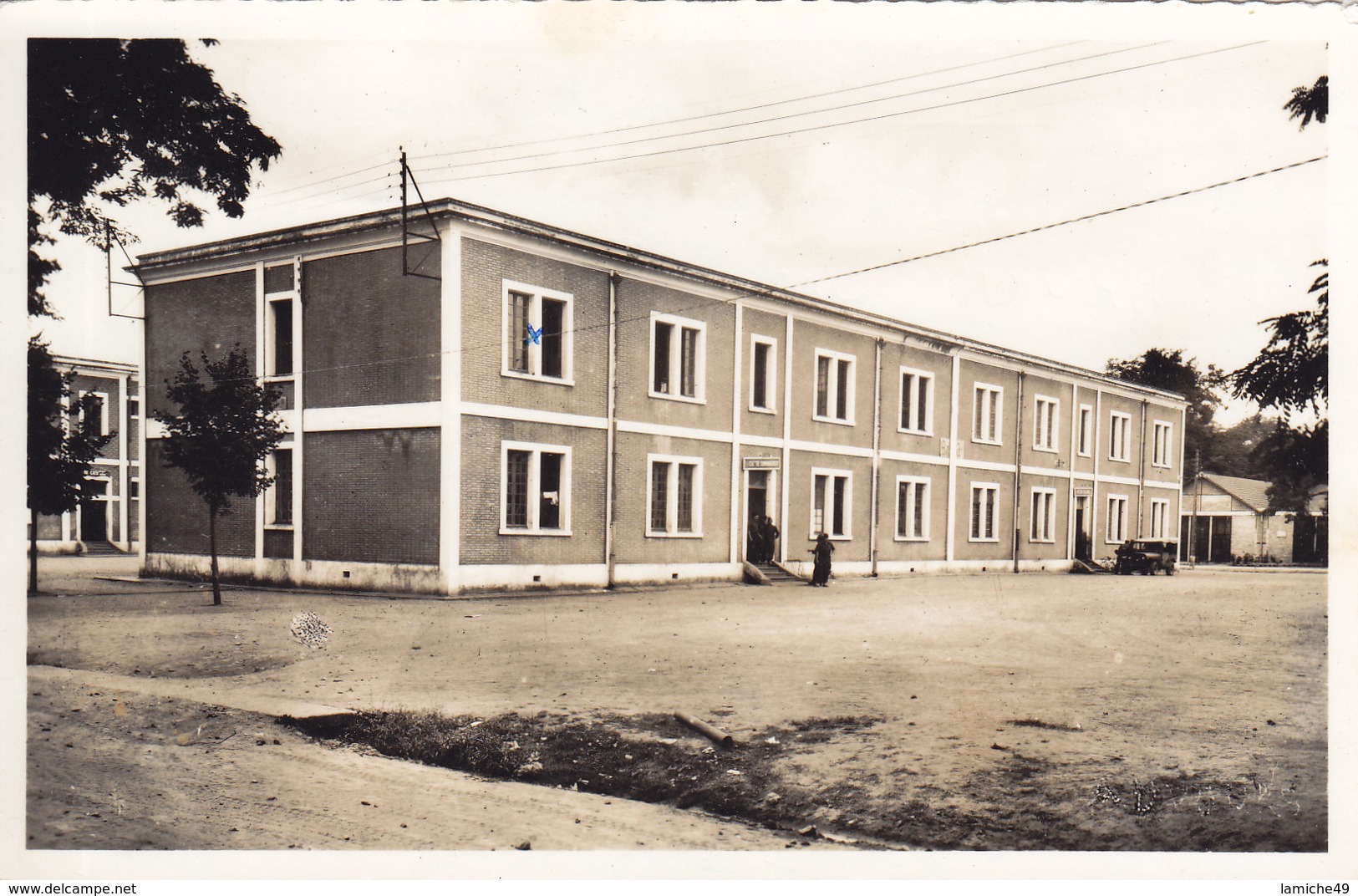 Camp D’AUVOURS (Sarthe) Caserne Au Nord Circulée 1956 - Autres & Non Classés