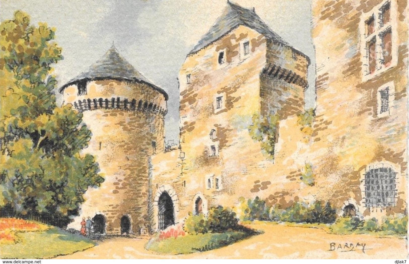 53 Lassay La Cour Du Château (2 Scans) - Lassay Les Chateaux