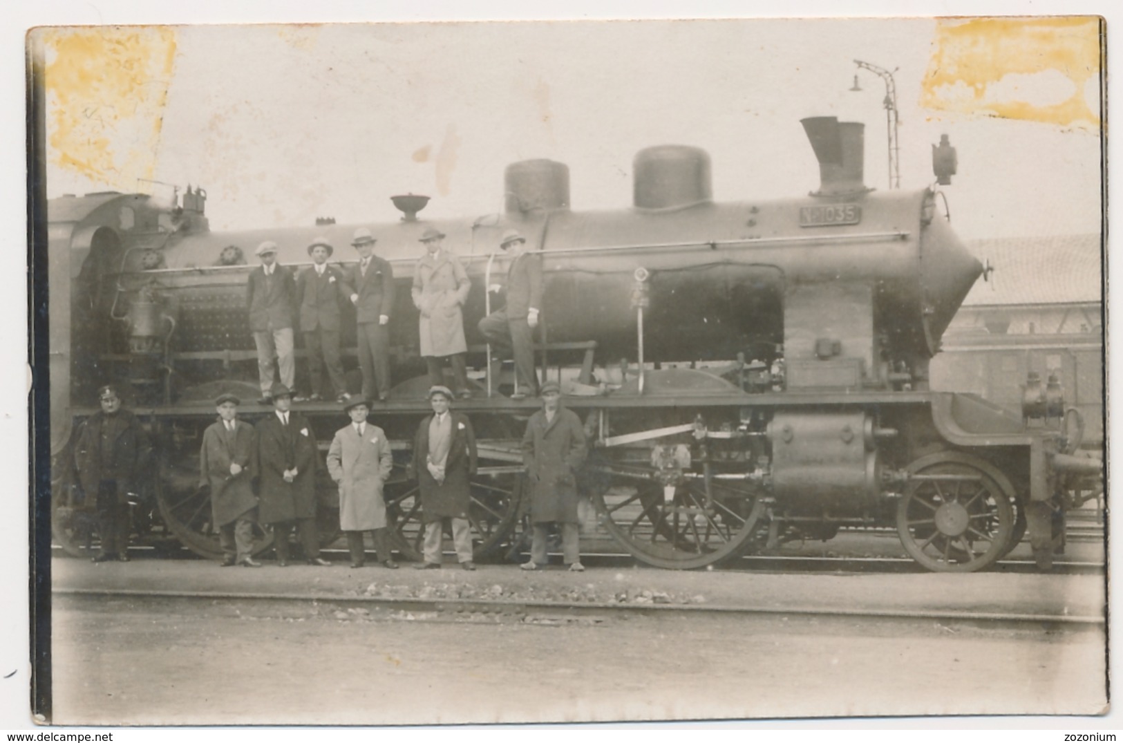 STEAM LOCOMOTIVE VAPEUR TRAIN  RAILWAY RAILROAD ,Men , Railway Workers - YUGOSLAVIA - Original Vintage Damaged Photo - Trains