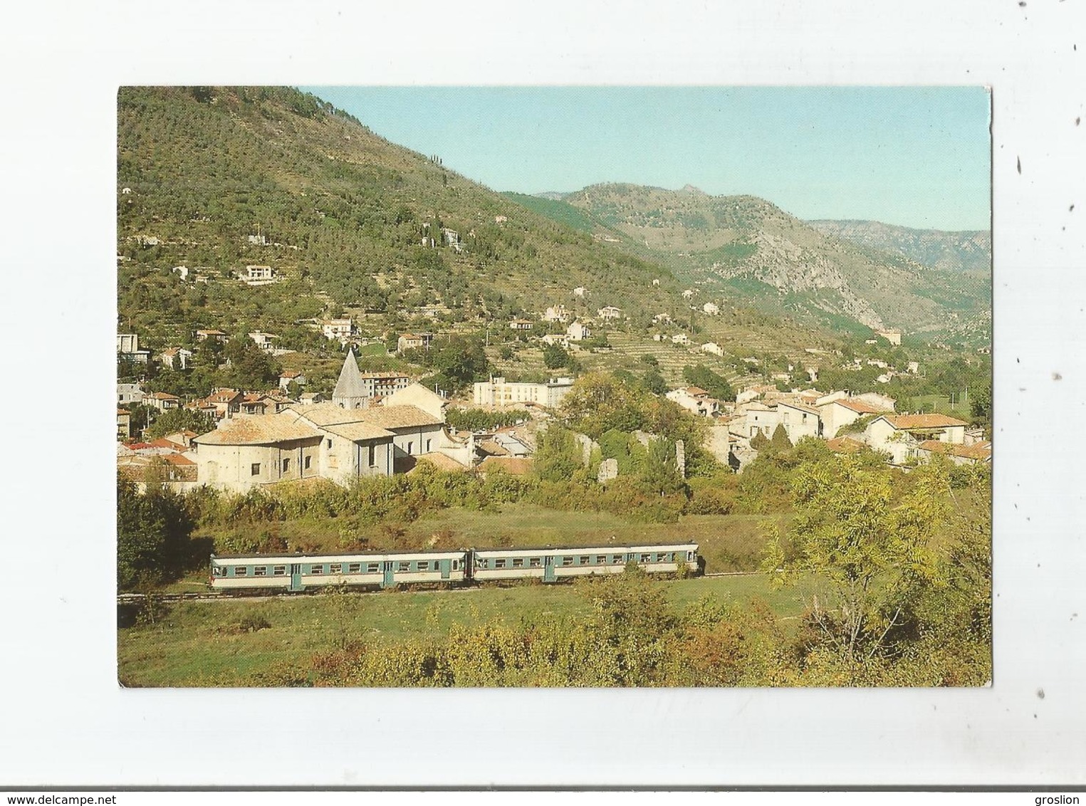 SOSPEL VUE GENERALE AU PASSAGE DU TRAIN DIRECT TORINO- NICE ASSURE PAR 2 AUTORAILS DES CHEMINS DE FER ITALIENS - Sospel