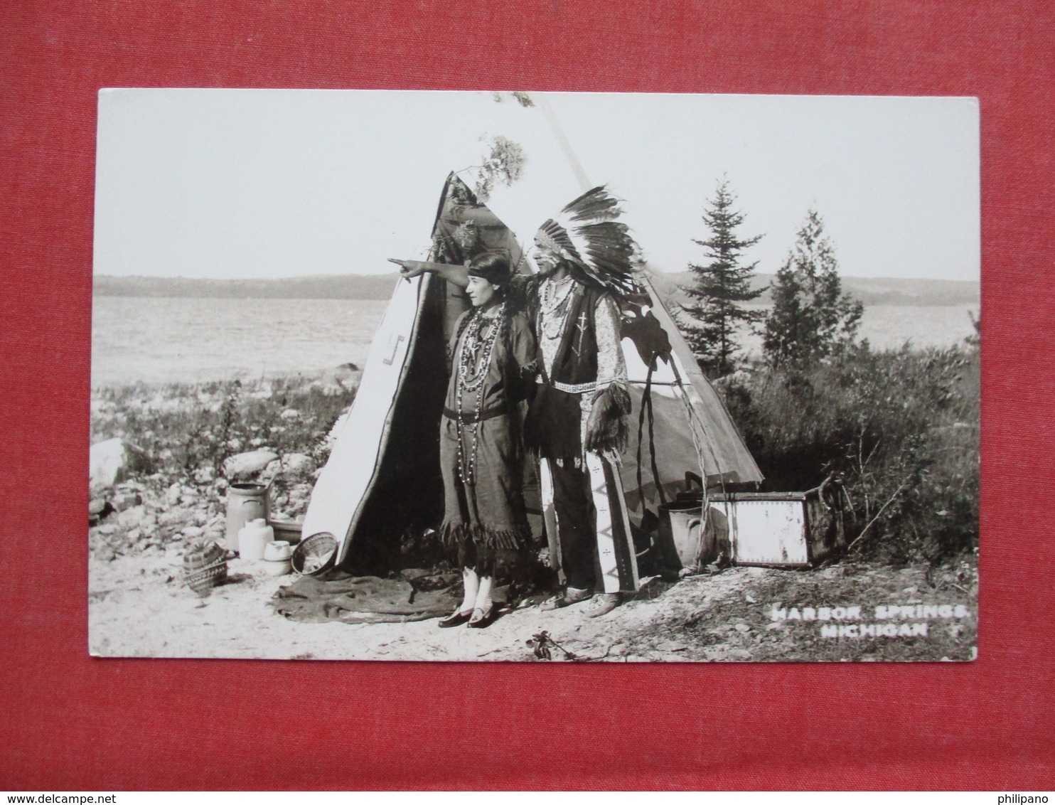 RPPC Harbor Springs Michigan   Indians With Teepee     Ref 3385 - Native Americans