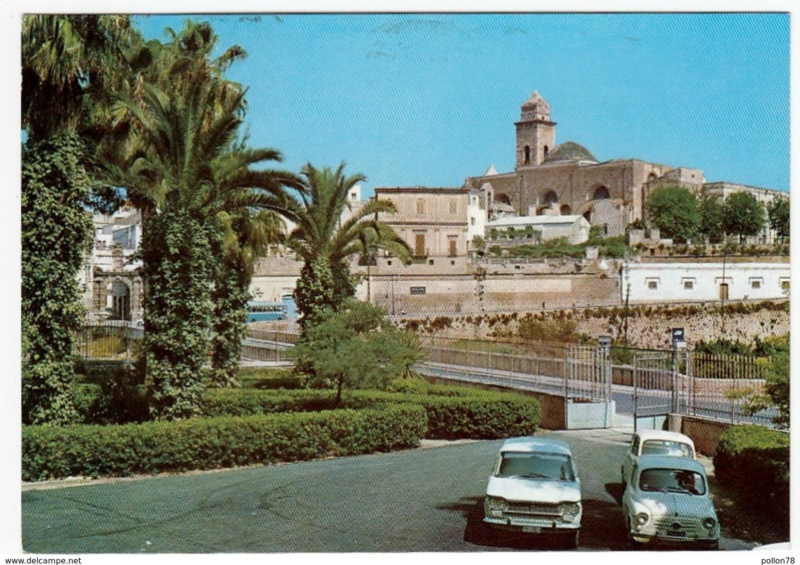 BITONTO - PORTA LA MAJA E SCORCIO PANORAMICO - AUTOMOBILI - CARS - Bitonto