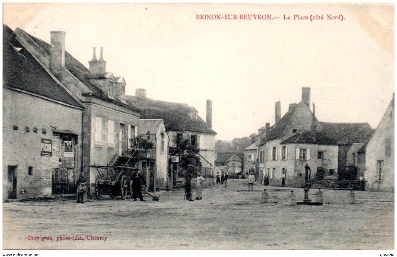 58 BRINON-sur-BEUVRON - La Place (coté Nord) - Brinon Sur Beuvron