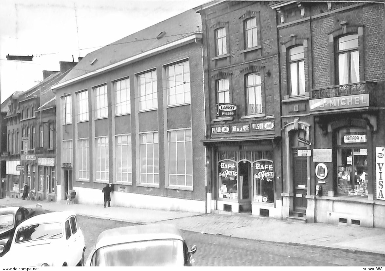 Chatelineau - Rue De La Poste (Edit. Libr. Breciani, Animée, Café De La Poste, Libraire, Oldtimer) - Châtelet