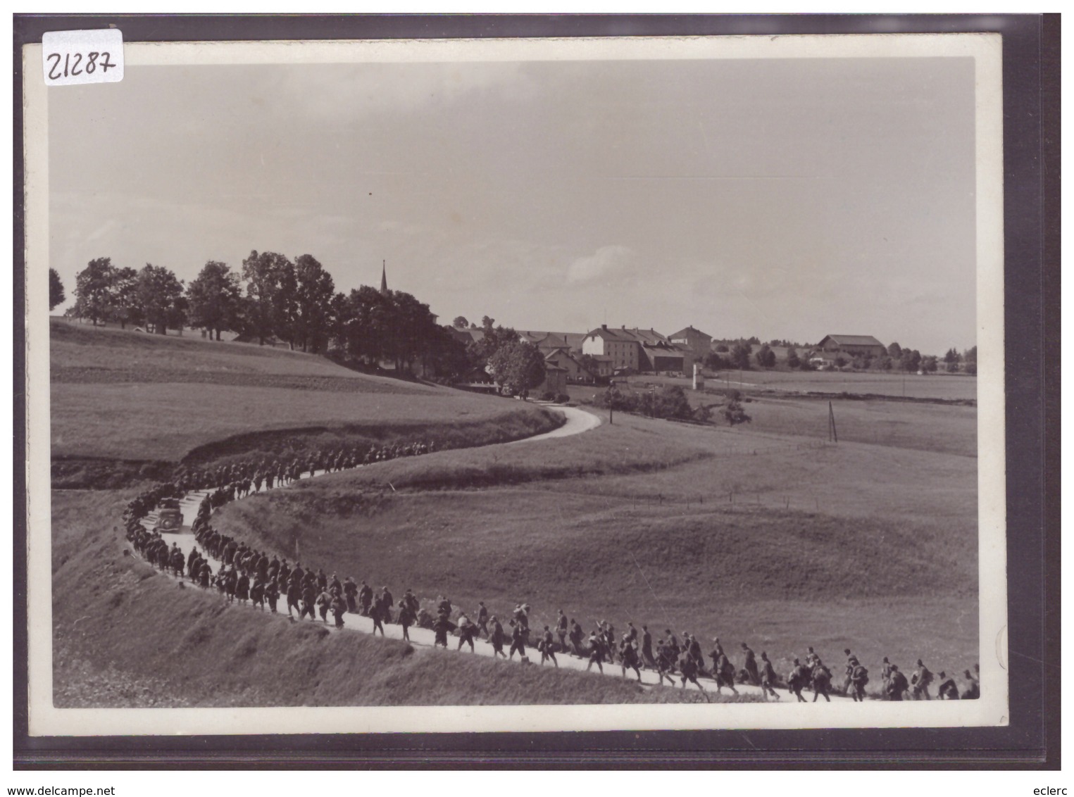 FORMAT 10x15 Cm - AUX POMMERATS - TROUPES FRANCAISES DANS LE JURA LES 19 ET 20 JUIN 1940 - TB - Autres & Non Classés