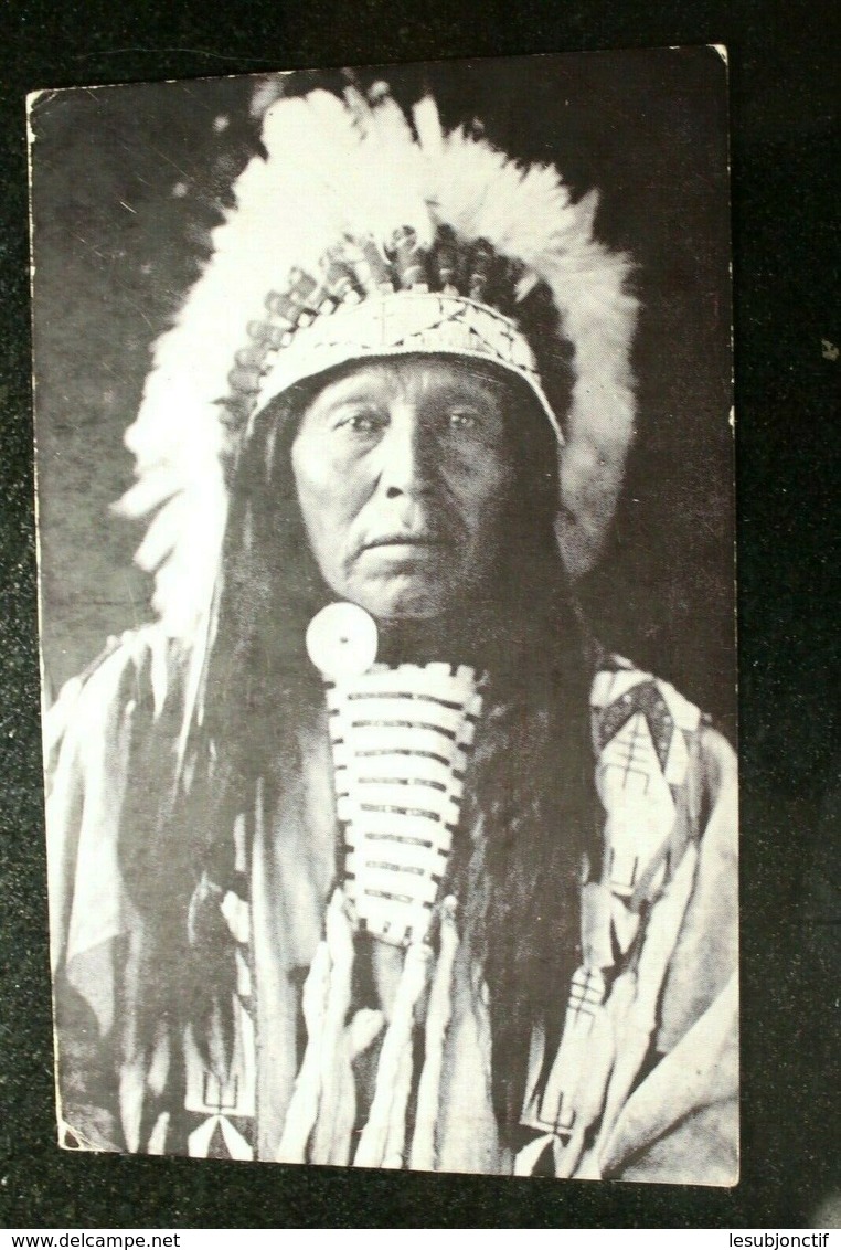 Sioux Chief In War Bonnet Native American Vintage Chrome Postcard Not Posted - Native Americans