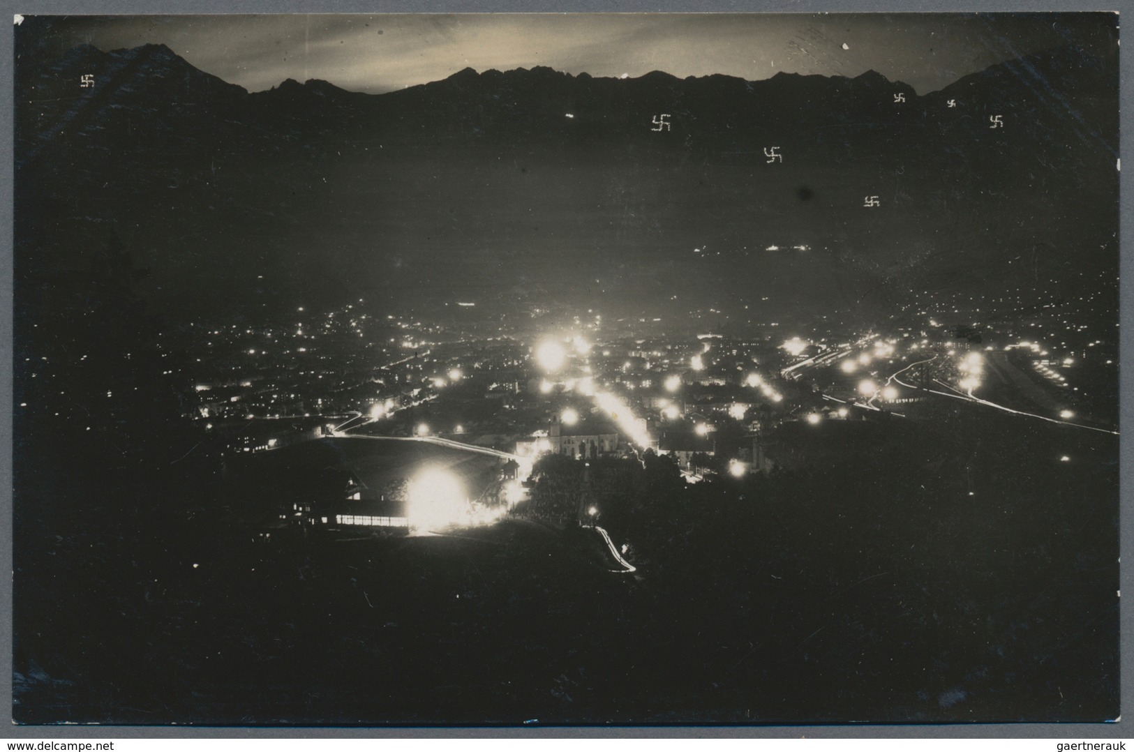 Ansichtskarten: Propaganda: 1933, INNSBRUCK Hakenkreuze In Den Bergen, 2 Echtfotokarten Juni 1933, E - Parteien & Wahlen