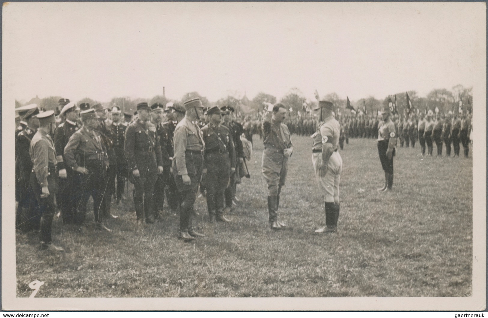 Ansichtskarten: Propaganda: Original Private Real Photo RPPC Of Hitler With A Bunch Of SS/SA Men Inc - Political Parties & Elections