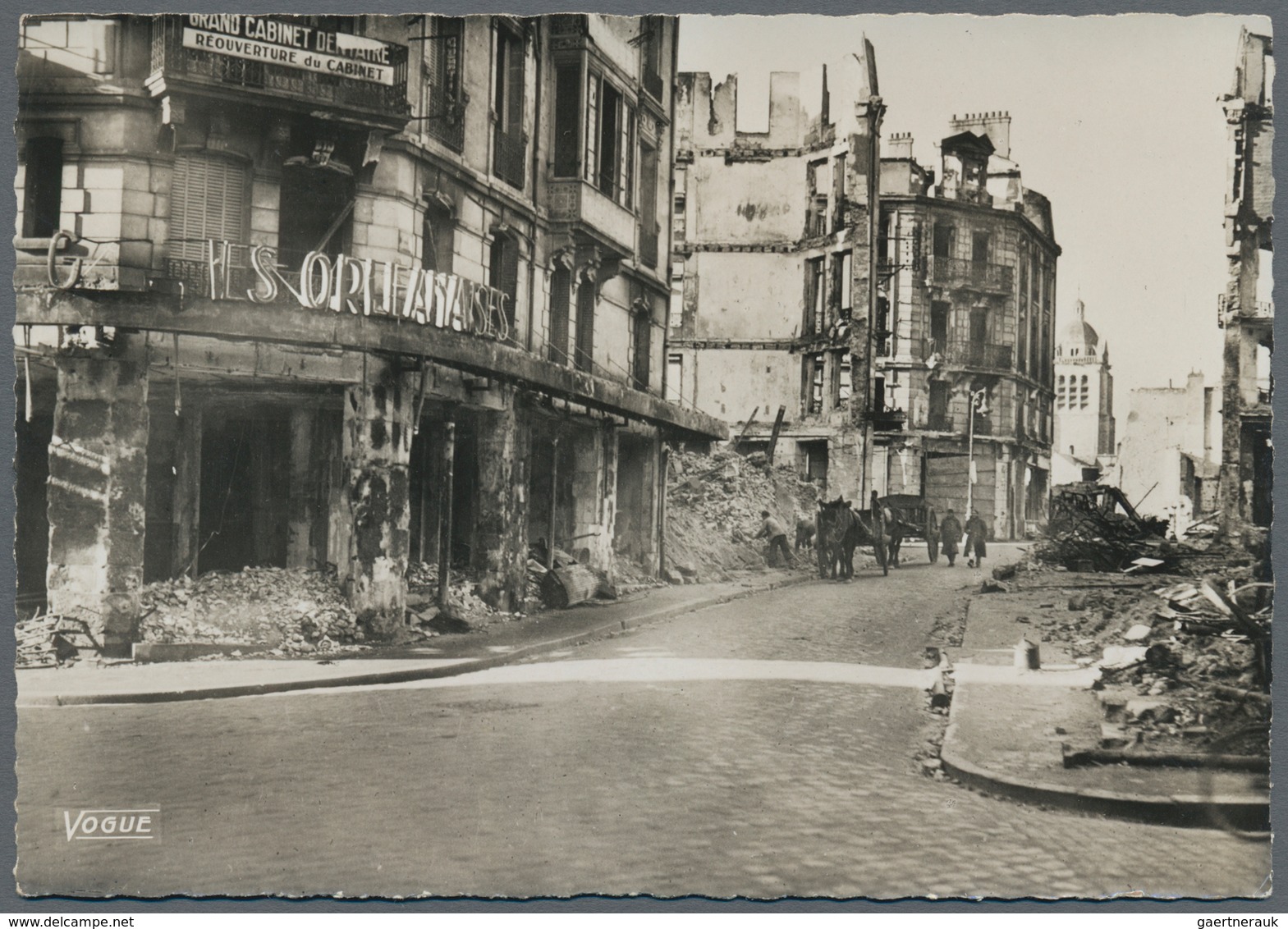 Ansichtskarten: Propaganda: 1940/1944, 18 Großformatige Fotokarten Mit Kriegszerstörungen In Orléans - Parteien & Wahlen