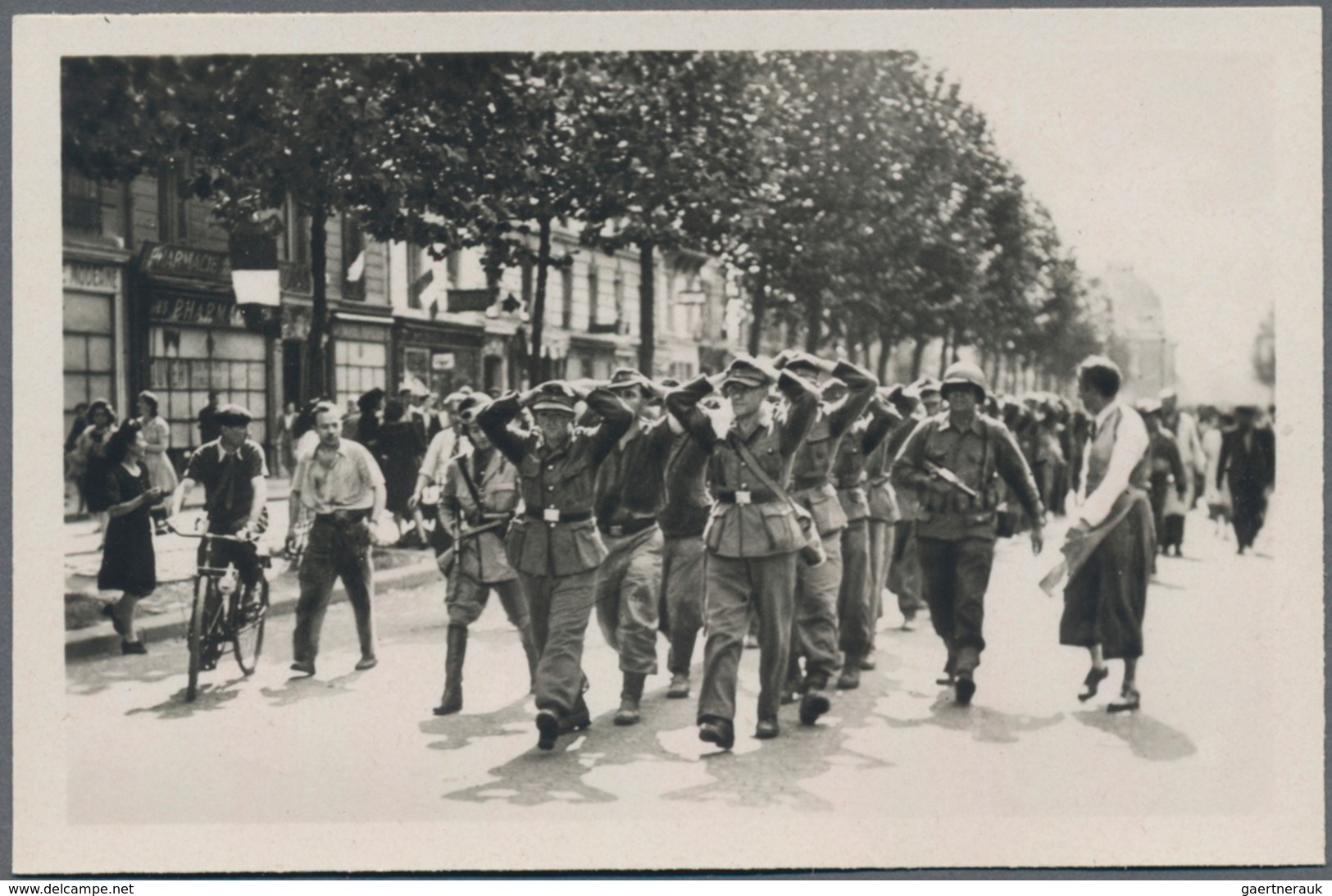 Ansichtskarten: Propaganda: 1944/1945, 9 Bildermäppchen Zur Befreiung Paris Und Des Elsaß Sowie Von - Partis Politiques & élections