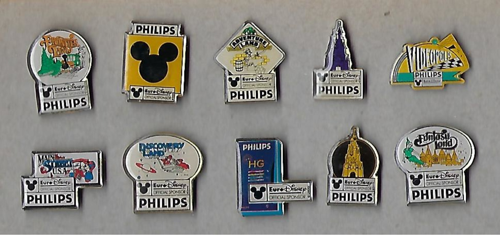 Lot De 10 Pins PHILIPS -  Série EuroDisney - Sets