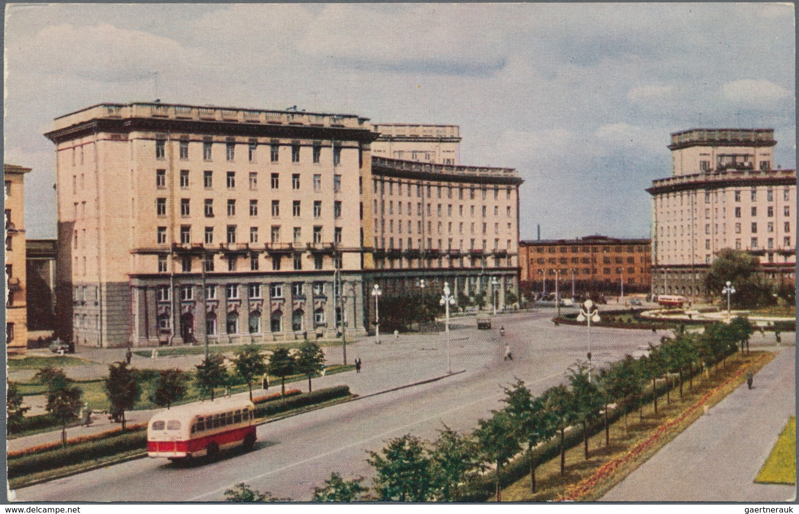 Ansichtskarten: Alle Welt: RUSSLAND / ST. PETERSBURG / LENINGRAD, Schachtel Mit über 170 Alten Ansic - Ohne Zuordnung