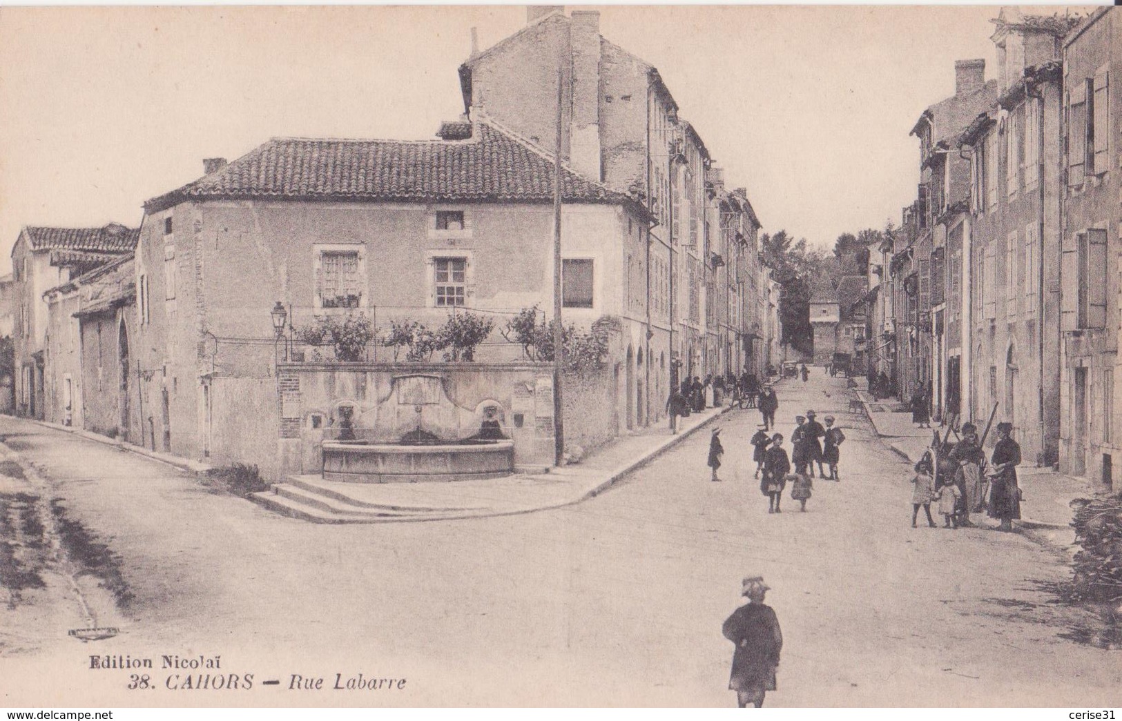 CPA - 38. CAHORS (Lot) - RUE Labarre - Cahors