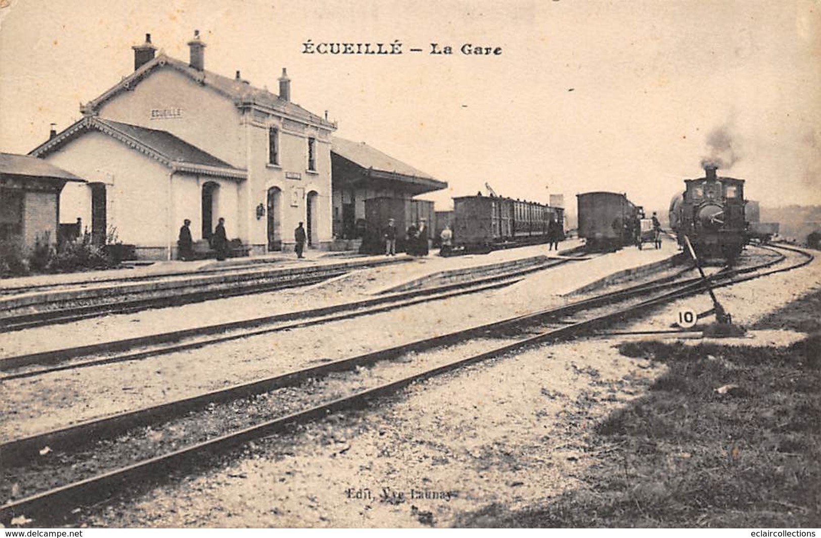 Ecueillé        36       Intérieur De La Gare     (voir Scan) - Autres & Non Classés