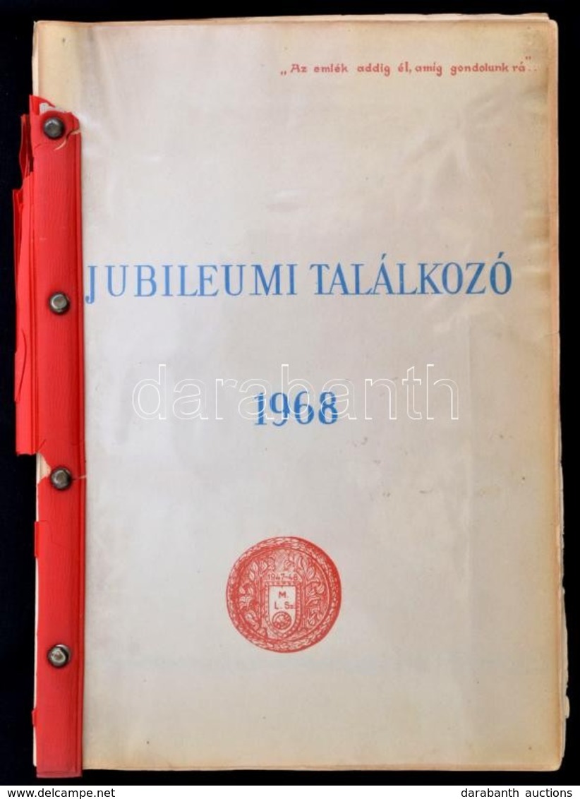 1968 A Csepel Labdarúgósportjának Jubileumi Találkozójára összeállított Fotóalbum, 42 Db Fotóval, Eredményekkel, Aláírás - Zonder Classificatie