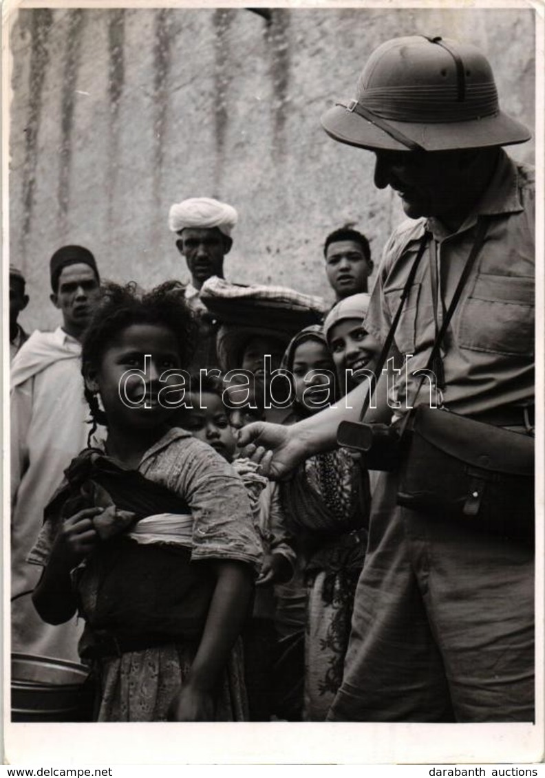 3 Db MODERN Fekete-fehér Afrikai Missziós Fotó Képeslap; / 3 Modern Black And White African Missionery Photo Postcards - Zonder Classificatie