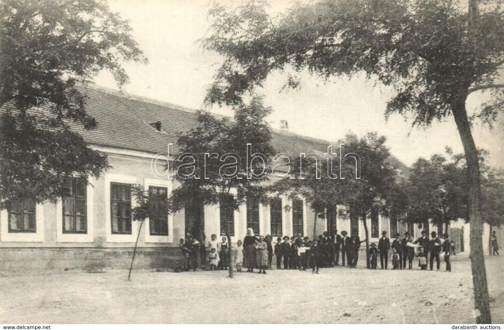 T2/T3 Baj, Iskola, Gyerekek. Kiadja Lindenberg Adolf (EK) - Zonder Classificatie