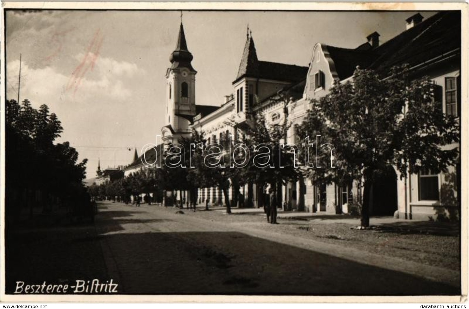 ** T2/T3 Beszterce, Bistritz, Bistrita; Római Katolikus Templom, Utca / Catholic Church, Street. Photo (EK) - Zonder Classificatie