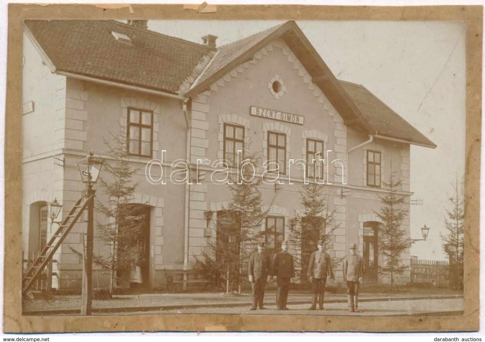 ** ~1905 Csíkszentsimon, Szent-Simon, Sansimion; Vasútállomás, Vasutasok / Bahnhof / Railway Station With Railwaymen (fo - Zonder Classificatie