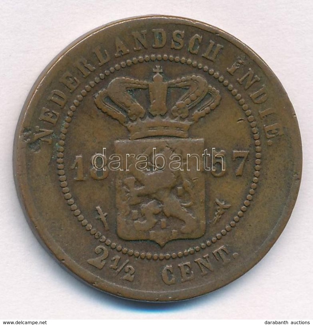 Holland Kelet-India 1857. 2 1/2c Cu T:2- Ph.
Netherlands East Indies 1857. 2  1/2 Cent Cu C:VF Edge Error - Zonder Classificatie