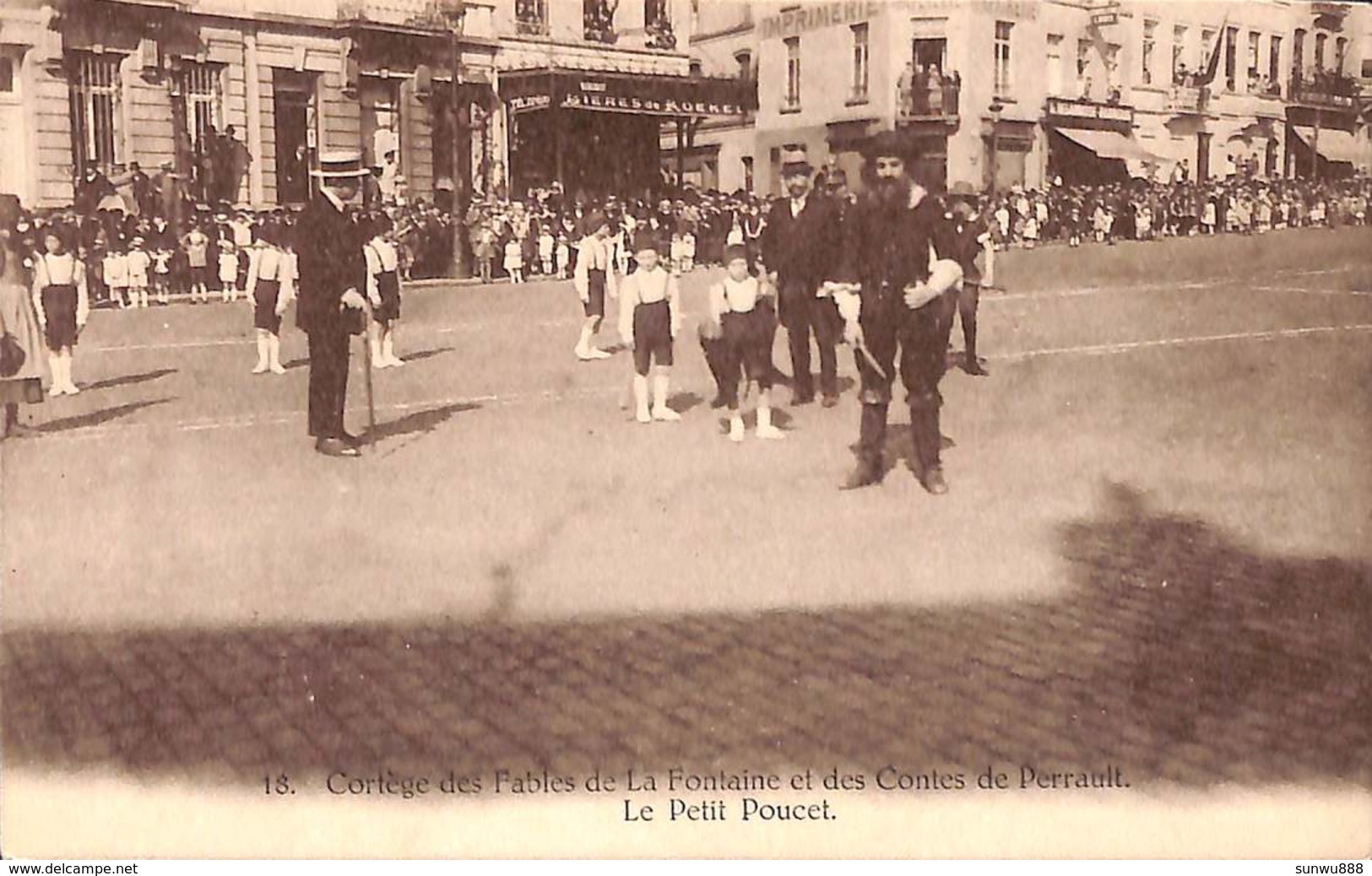 Cortège Des Fables De La Fontaine - Le Petit Poucet (Place Fernand Cocq) - Ixelles - Elsene