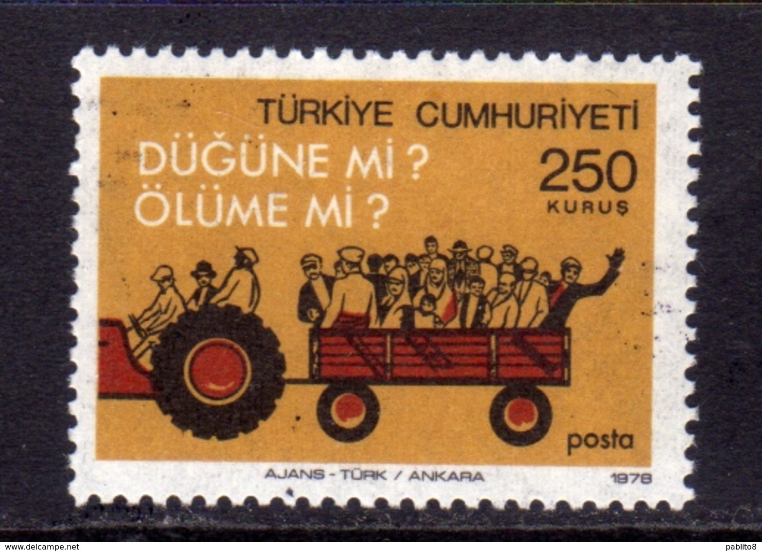 TURCHIA TURKÍA TURKEY 1978 TRAFFICA SAFETY TRACTOR SICUREZZA STRADALE TRATTORE 250k MNH - Unused Stamps