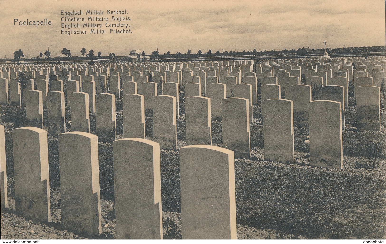 R019485 Poelcapelle. English Military Cemetery. A. Francois - Monde